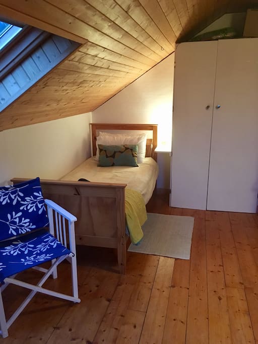 Single bed in the double room