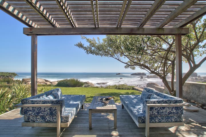 Breathe the Sea Air from a Chic Camps Bay Hideaway