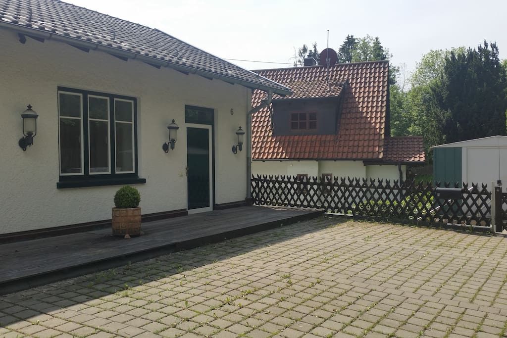 Unsere kleine Ferienwohnungs-
Anlage !!