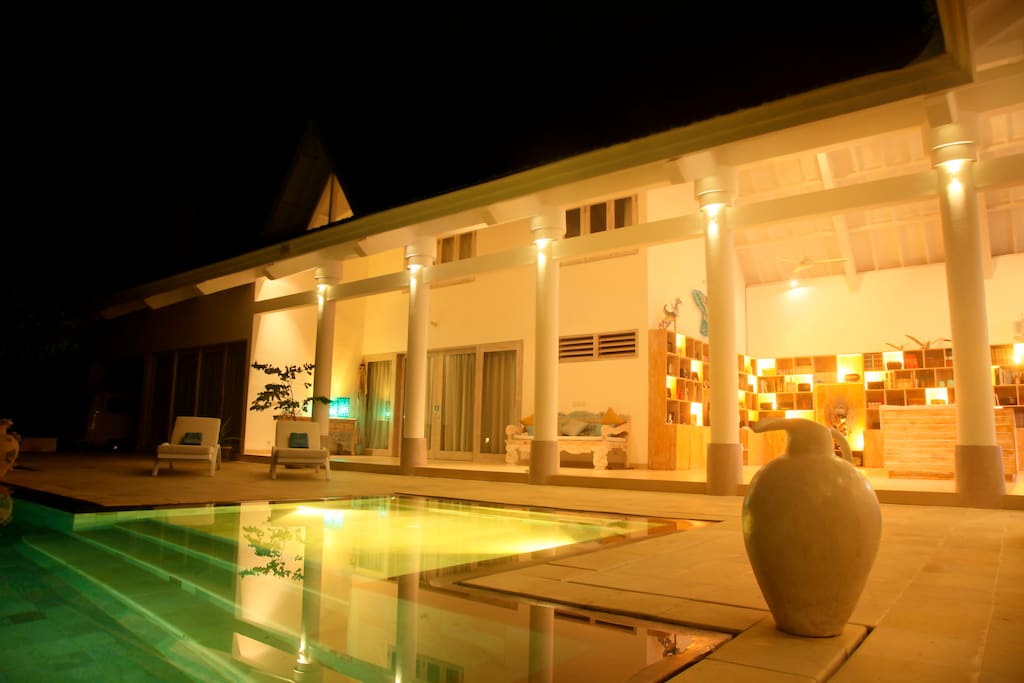 Family villa, 5br, Sanur Beach, 5mn to main street Family villa, 5br, Sanur Beach, 5mn to main street