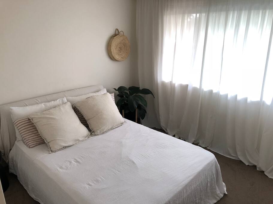 Main Bedroom with Queen size bed