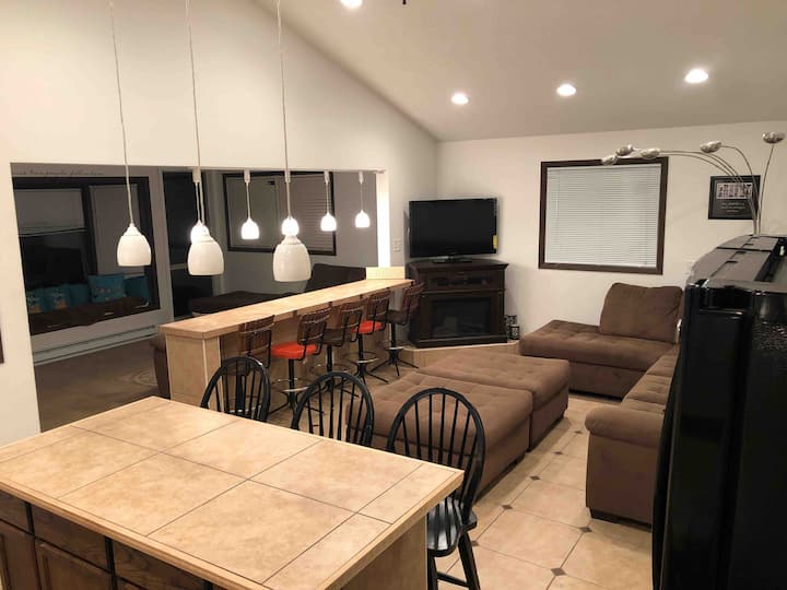 Beautiful Lake House Sea Breeze Irondequoit Cottages for Rent in