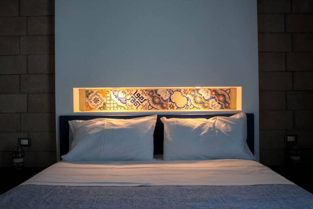 coral room