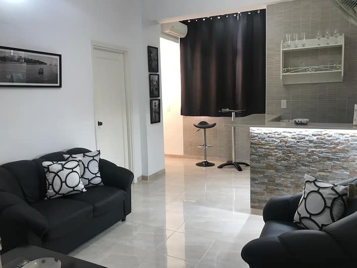 Casa particular Infanta and 23, his house in Cuba. Apartments for