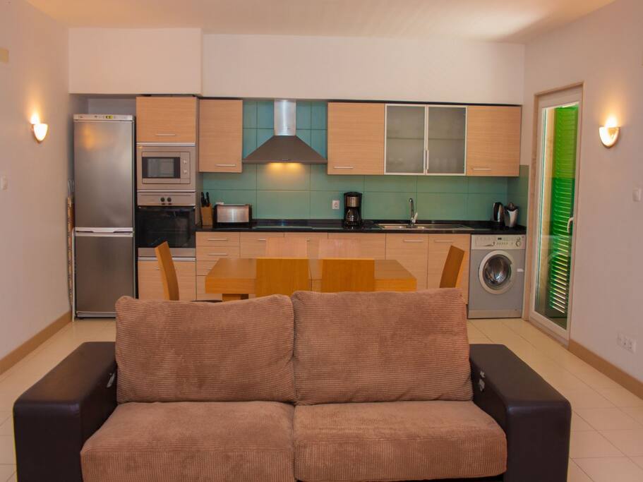 Lounge / Kitchen