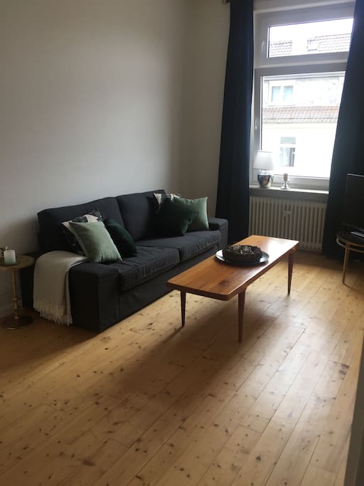 Wohnzimmer / Livingroom