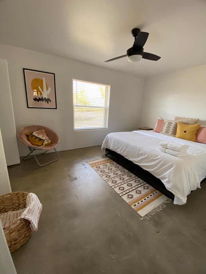 საძინებელი 1