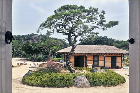 Rakkojae Hahoe Hanok Hotel Choga Annex Gunnunbang