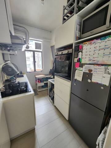 3 Bedroom 2½ Bathroom Wan Chai Flat gallery image 5