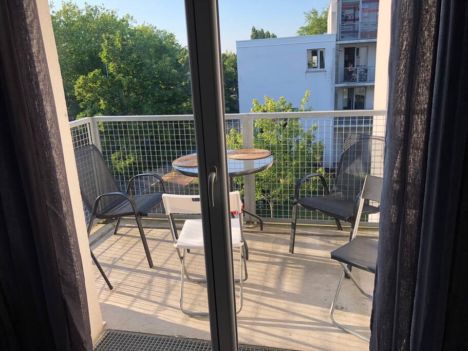Balcon, avec barbecue disponible