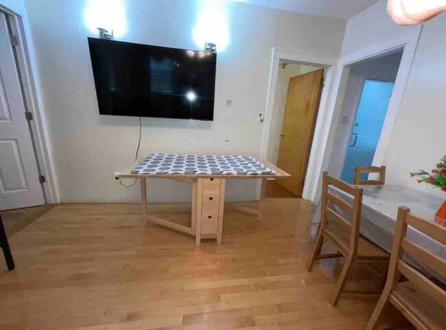 Sunnyside Queens Apt gallery image 3