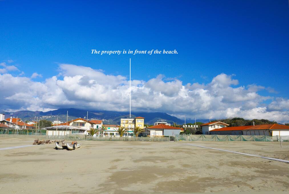 Apartment front sea