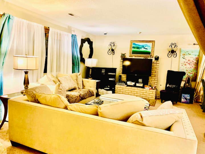 Soggiorno con smart TV