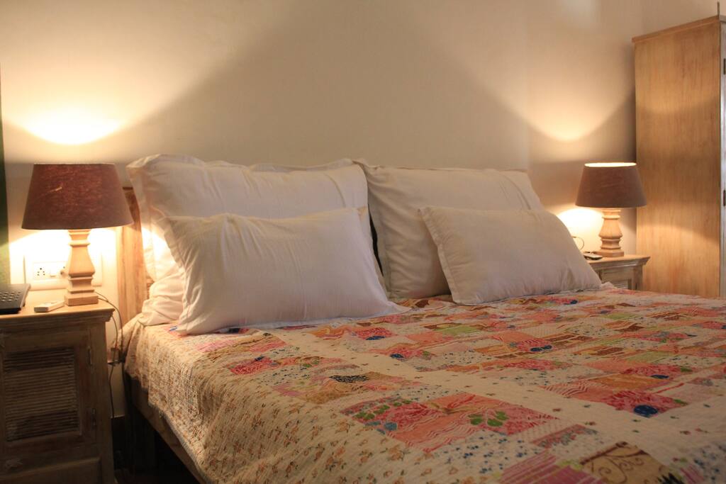 The cushions are made of pure fibre!