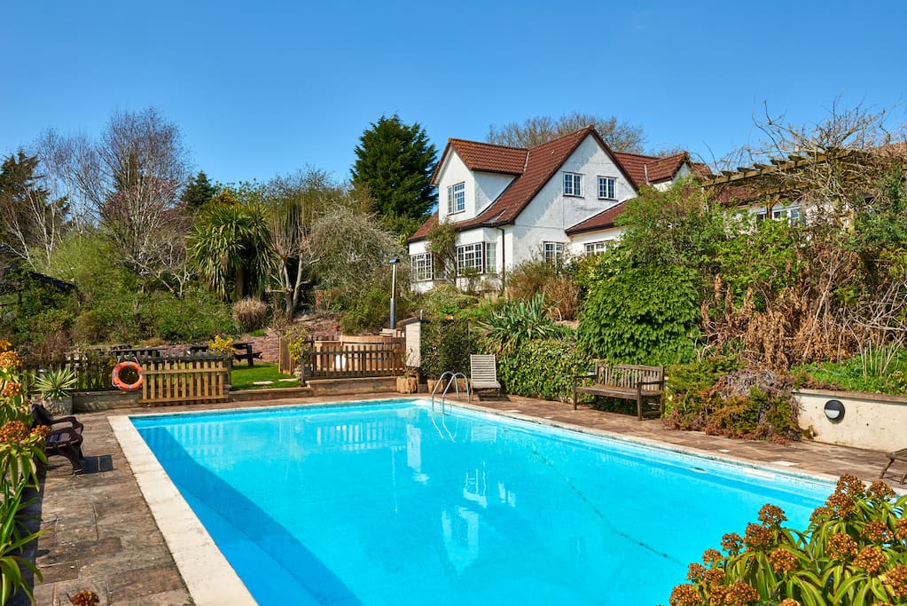 House and swimming pool