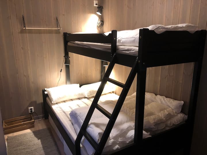 Soverom 3/ غرفة النوم 3