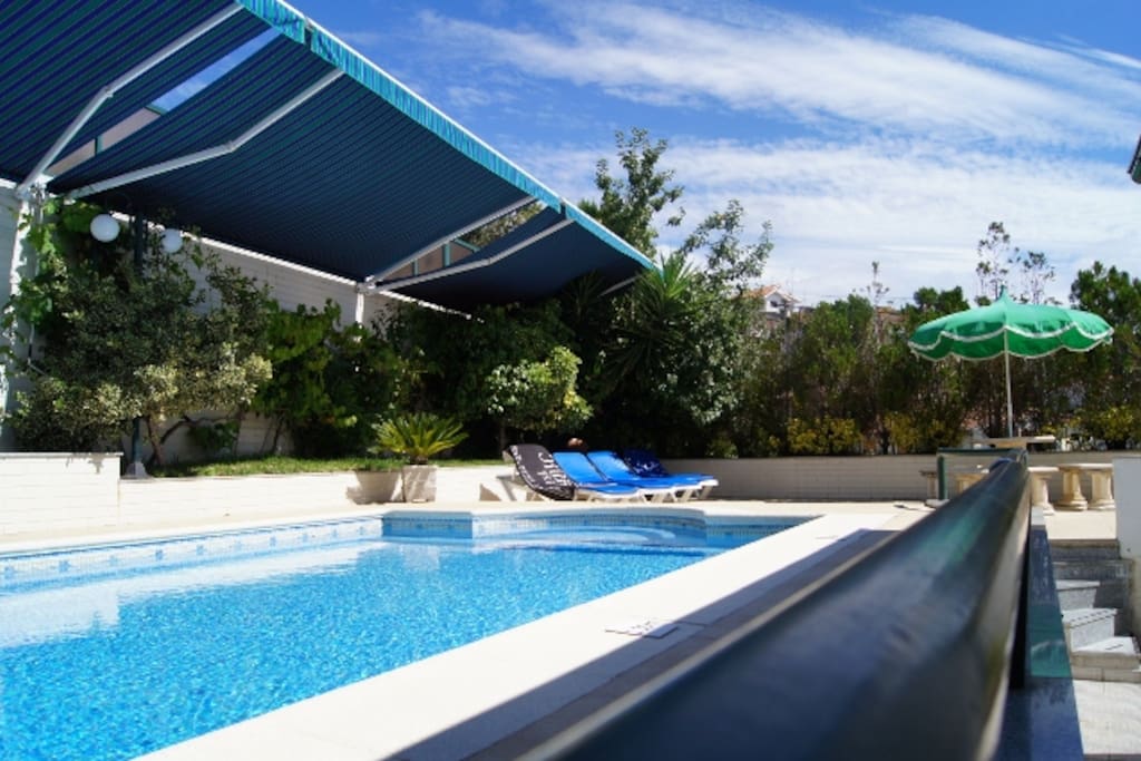 PISCINA PRIVADA EXTERIOR