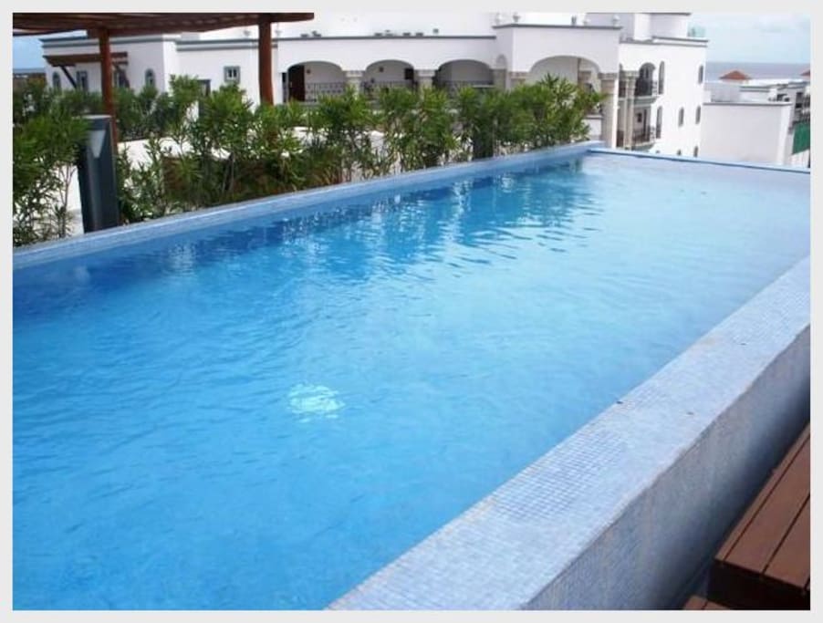 Pool, Water, Architecture, Building, Hotel
