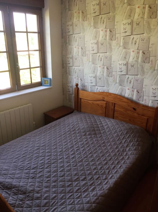 le lit de 140 cm