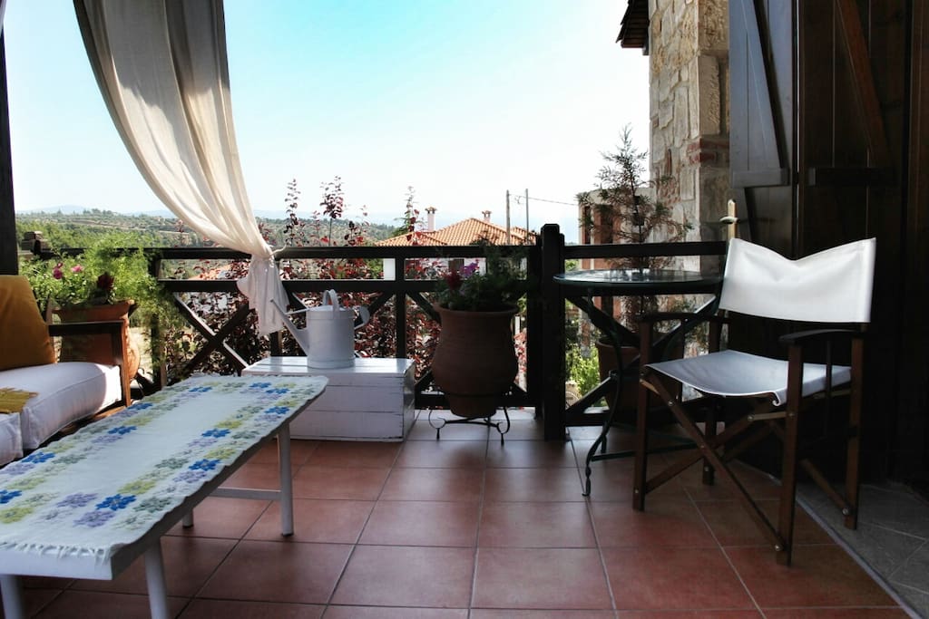 On the first level you find a gorgeous veranda with undisturbed views of pinewoods, rolling hills of olive trees and the vast blue sea