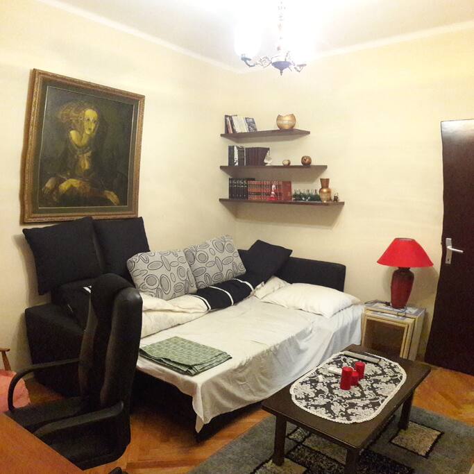 Main room (sleeping)