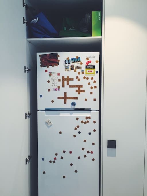Large, new fridge/freezer and pantry.