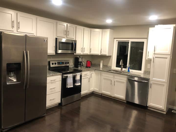 MileHi Vacation Home Houses for Rent in Aurora, Colorado, United