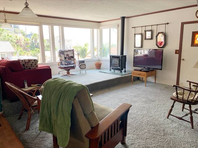 House on the Hill gallery image 3