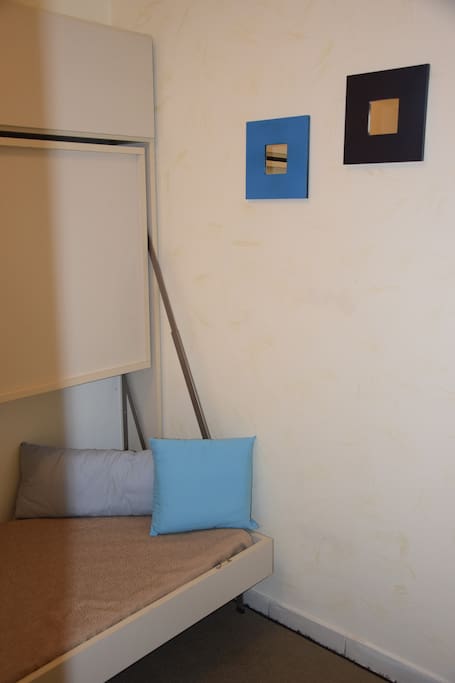 Second bedroom
