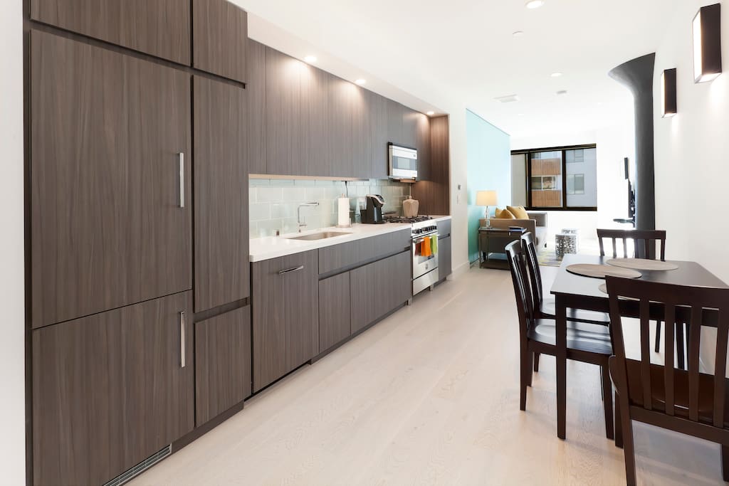 Fully furnished kitchen