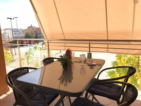 Piso céntrico, moderno y con Parking - HUTG022678