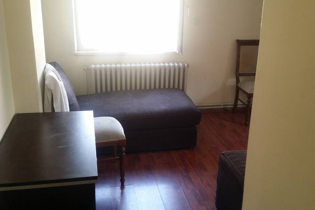 Guest living room.