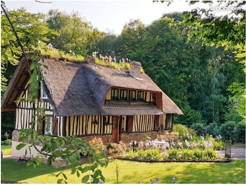 Normandy cottage, forest edge. Ideal for families