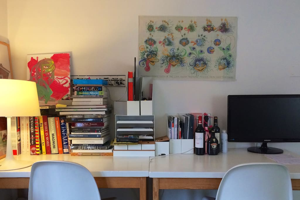 Desk, can also be used for dining