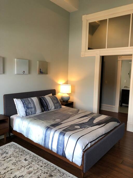 Queen Bed