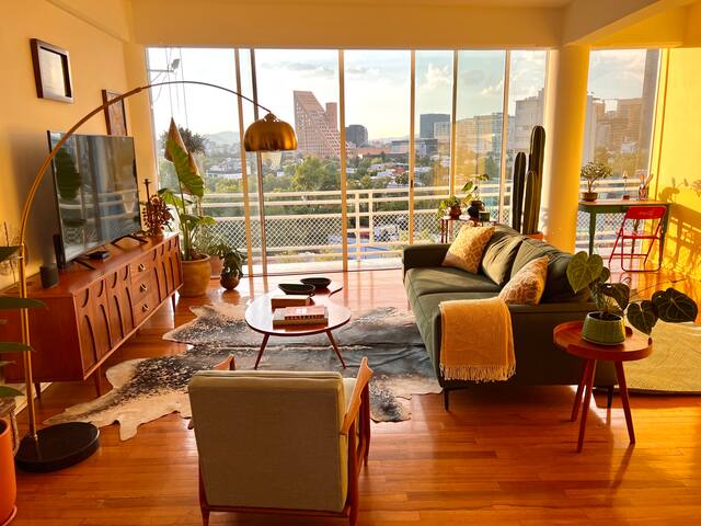 STUNNING VIEWS SPACIOUS LUXURY IN HEART OF POLANCO gallery image 2