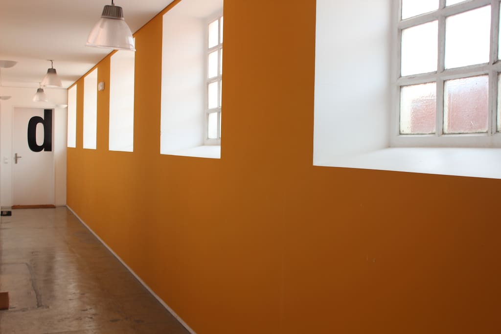Building hall