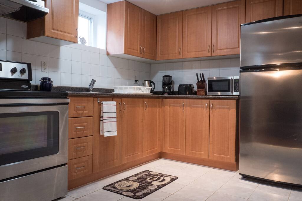 Full Kitchen
