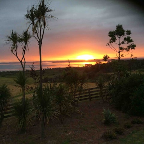 Successful Airbnb property: RANGIPUTA RETREAT in Northland