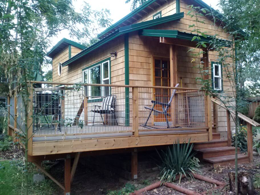 a closer view from driveway