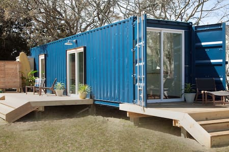 Modern Beach Container Home #2