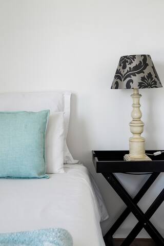 Architectural Home with Private Pool and Sea Views gallery image 4