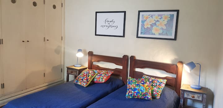 סוויטה גדולה, עם מקום ואפשרות למזרן אחד + על הרצפה