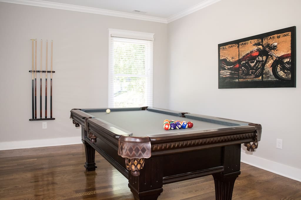 Bonus room with newly installed pool table
