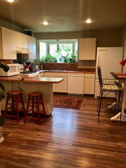 Kitchen with eating bar