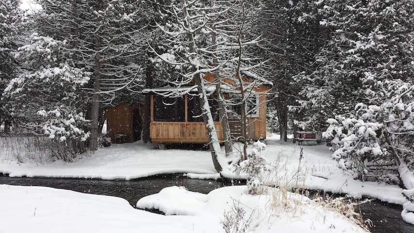 Airbnb Ontario Vacation Rentals Places To Stay