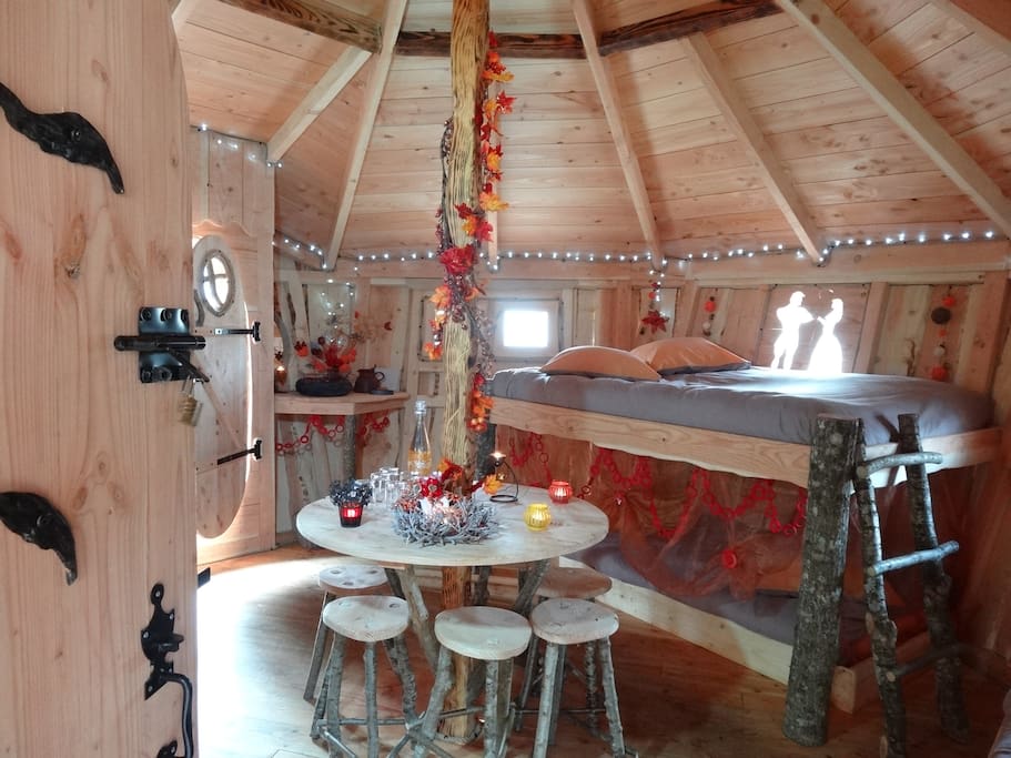 Intérieur de la cabane de Peyrehitte