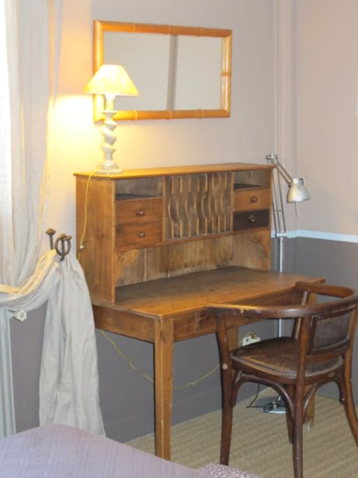 Chambre Banyuls - Le bureau