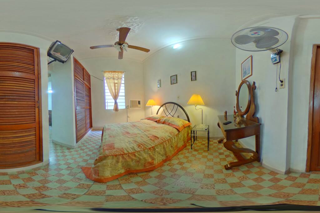 Habitacion Universal vista extendida