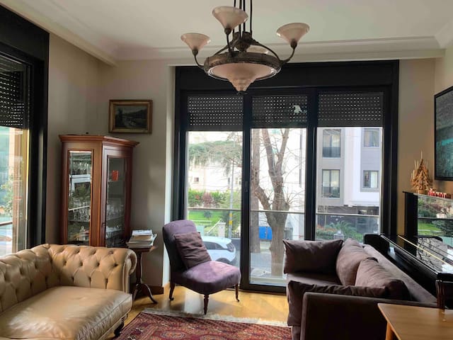 A New 3-Bedroom Rental Unit at Bağdat Ave. Kadıköy gallery image 2